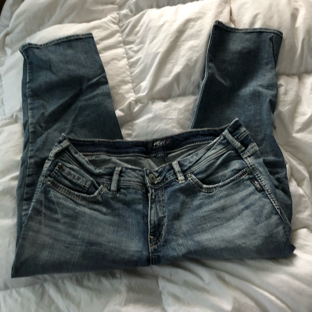 Brand new silvers Capri